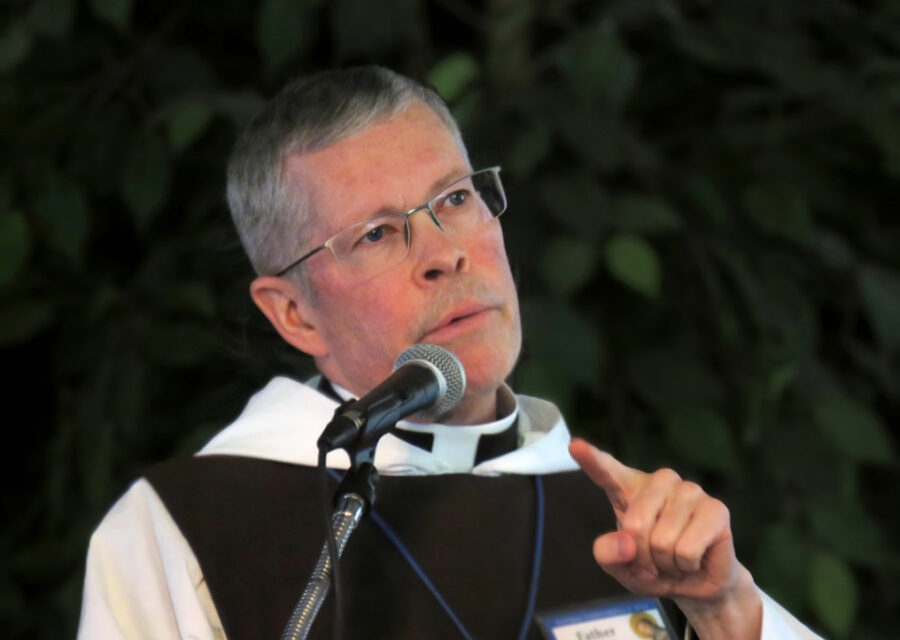 In his lecture, Fr. Benedict Hughes, CMRI, explains how to answer the lies about the history of the Catholic Church.