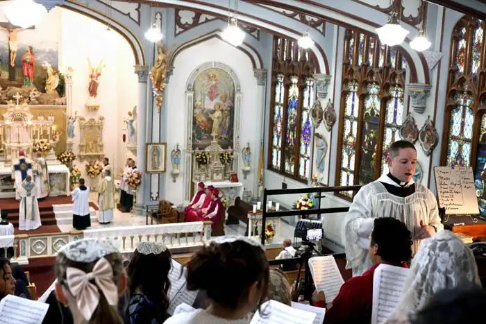 Pontifical High Mass during 2025 Fatima Conference