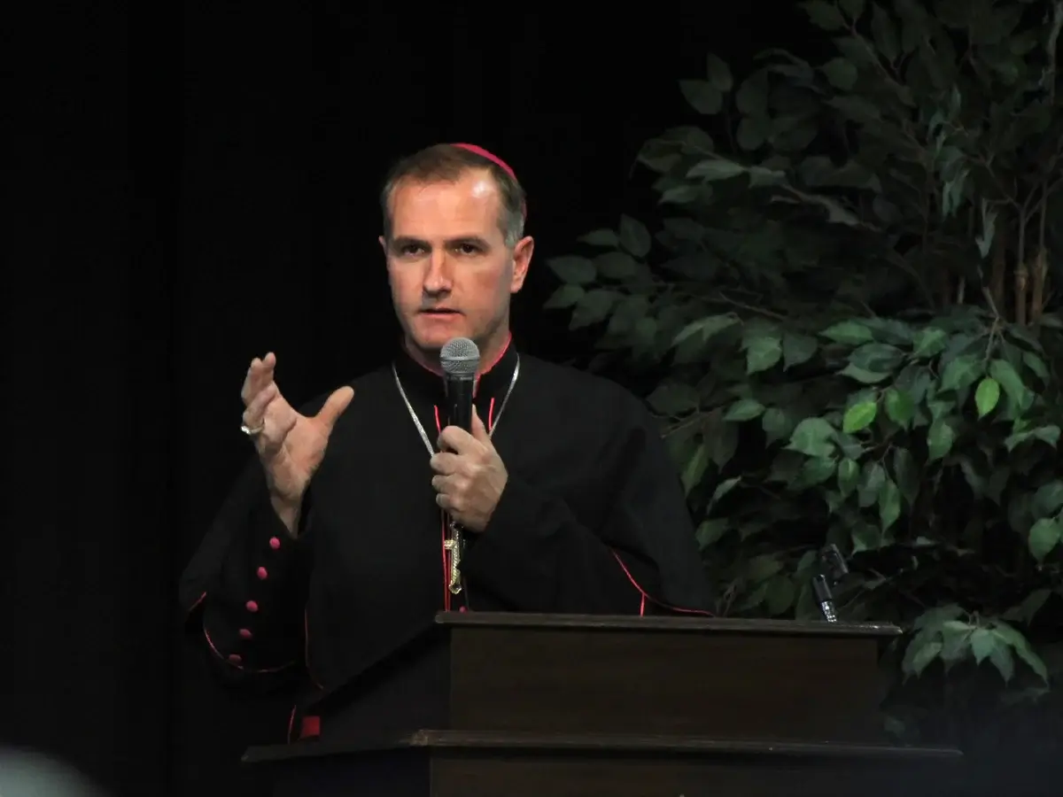 Bishop Pio Espina speaks about his apostolic labors in Argentina.