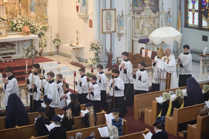 Forty Hours: Procession of the Blessed Sacrament